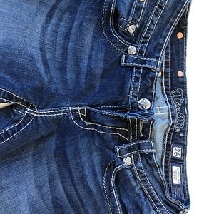 Miss Me size 26 Signature-Rise Skinny #15